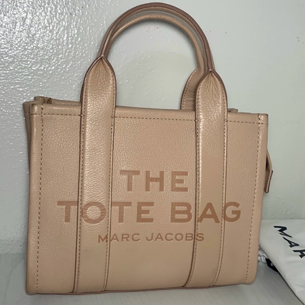 Marc Jacobs small leather tote/crossbody